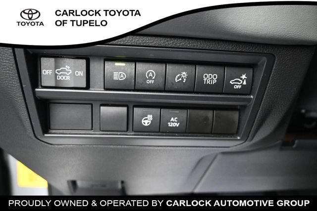 Used 2024 Toyota Tundra Platinum AWD/4WD image 25