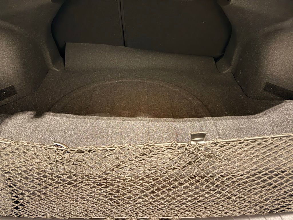 Used 2024 Hyundai Elantra Limited image 10