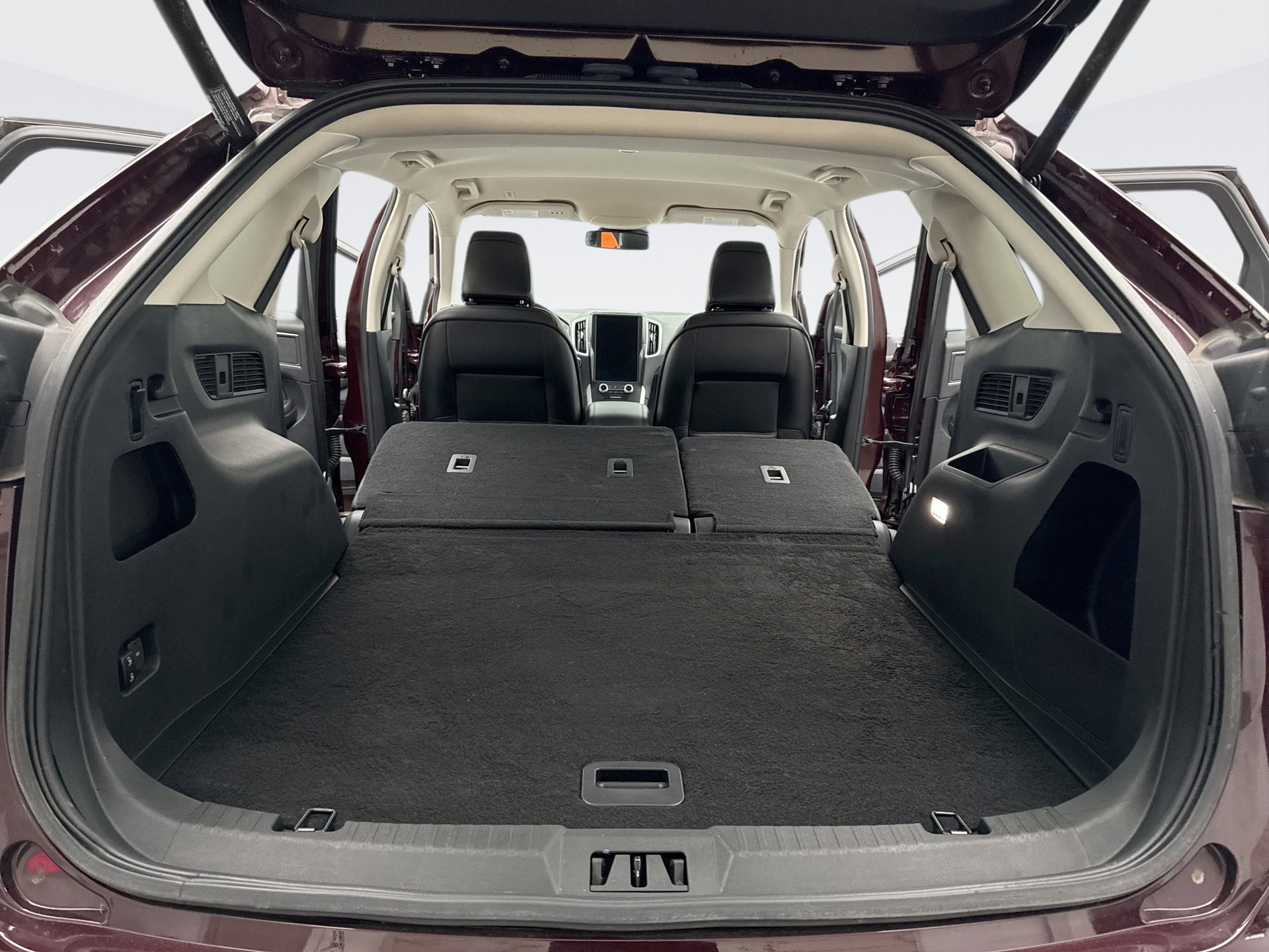 Used 2022 Ford Edge SEL w/ Convenience Package image 22