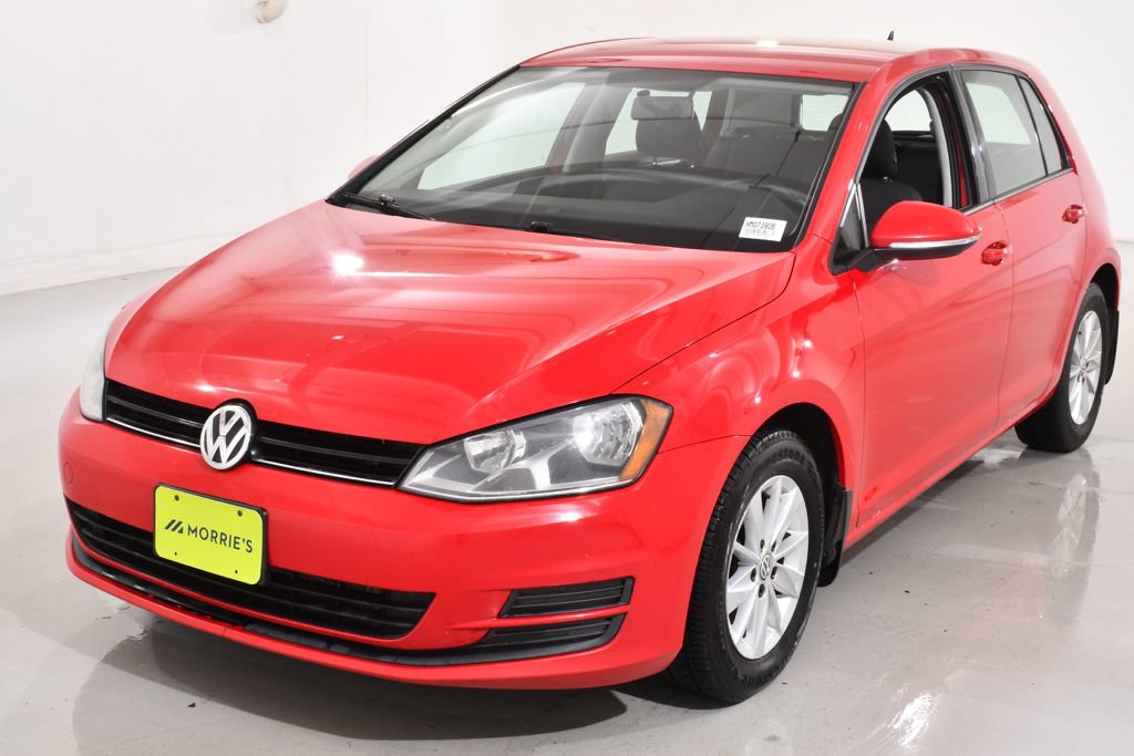 Used 2017 Volkswagen Golf S FWD image 2