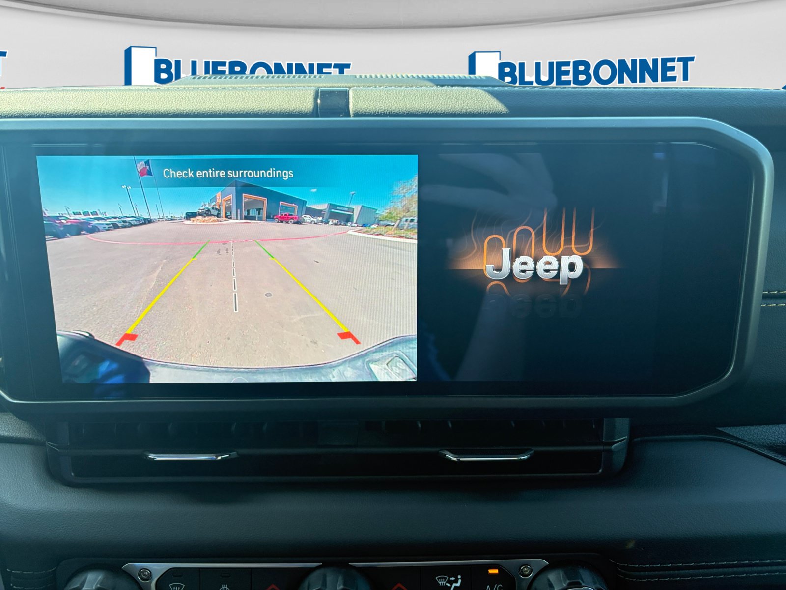 Used 2026 Jeep Gladiator Sport AWD/4WD image 16