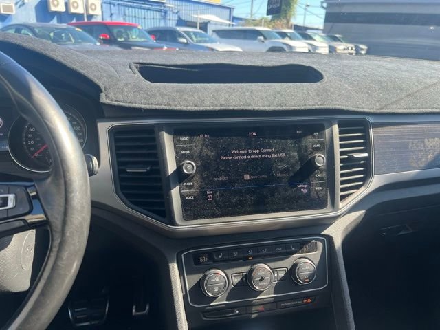 Used 2018 Volkswagen Atlas SE w/ R-Line Package image 9