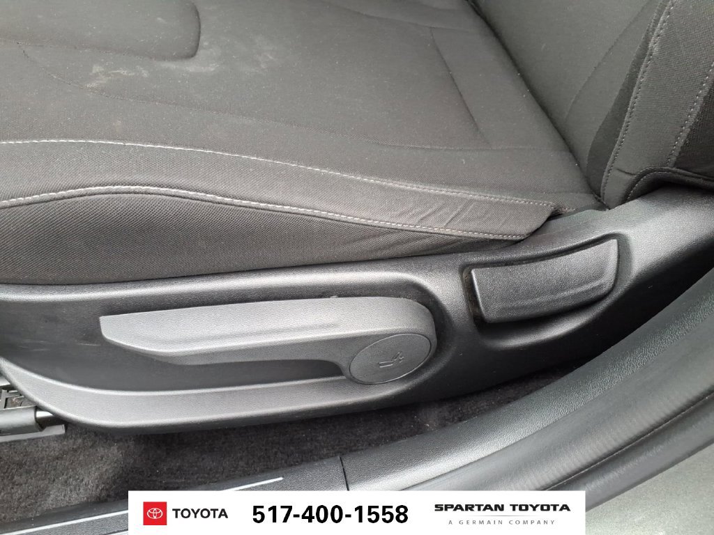 Used 2025 Hyundai Elantra SEL FWD image 16