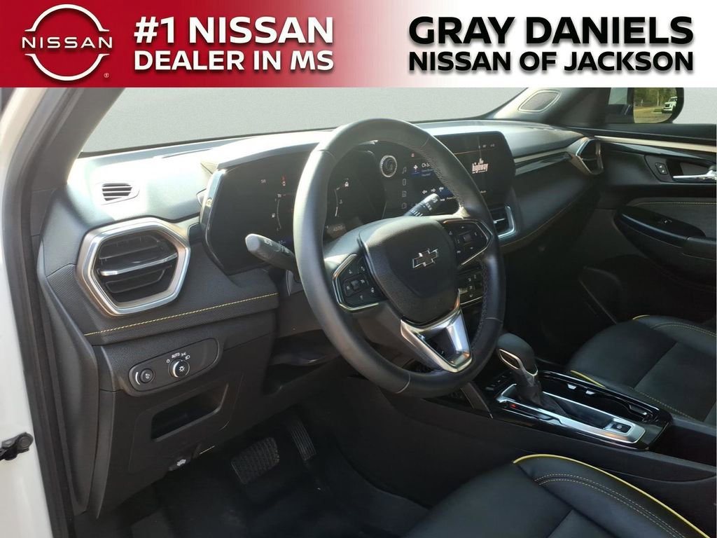 Used 2024 Chevrolet TrailBlazer ACTIV w/ Convenience Package image 11