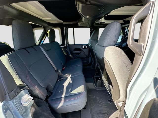 Used 2024 Jeep Wrangler Unlimited Rubicon w/ XTREMEE 35" Tire Package image 26