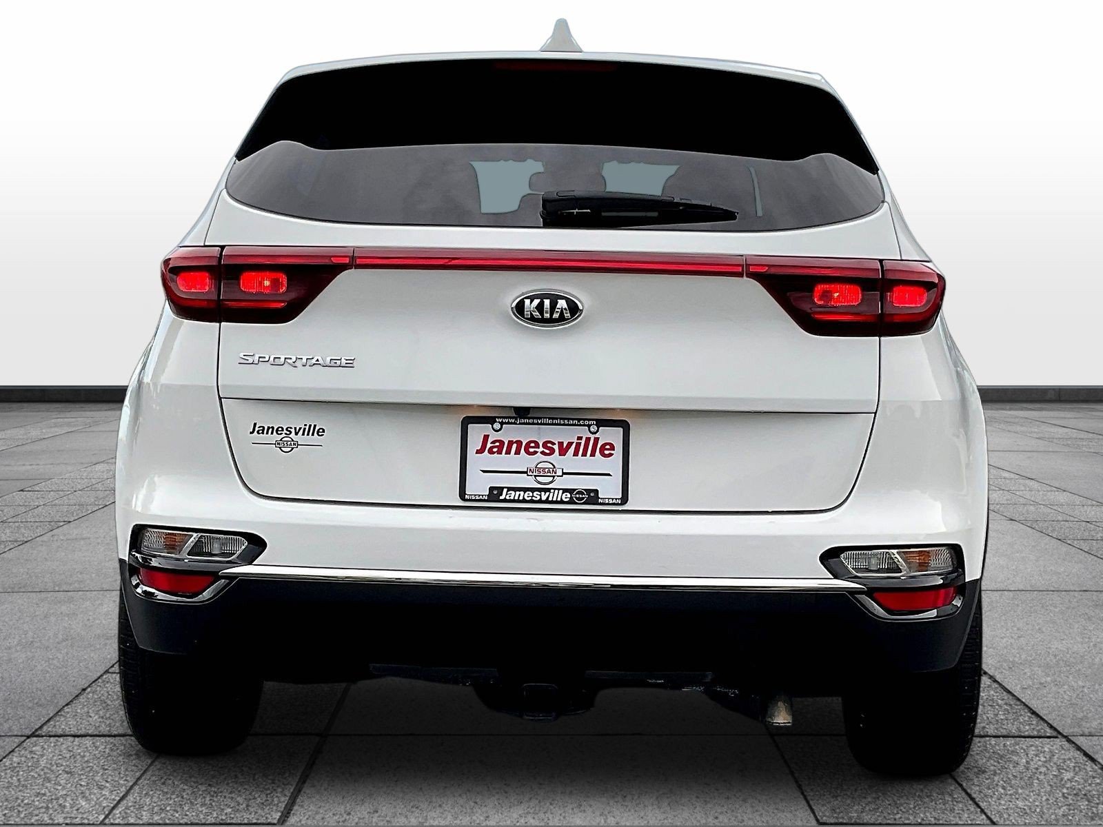 Used 2020 Kia Sportage LX AWD/4WD image 6