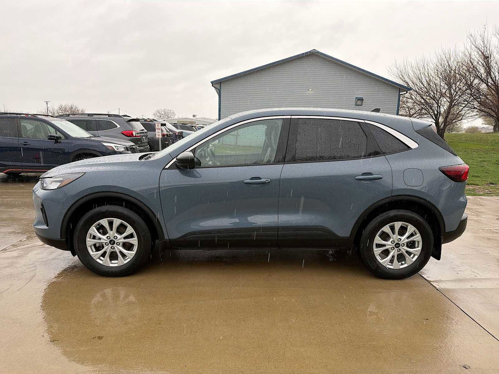 Used 2024 Ford Escape Active image 3