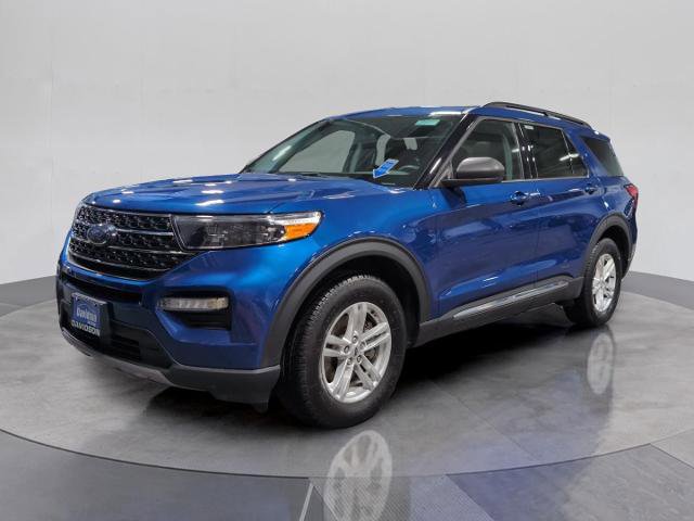 Certified 2022 Ford Explorer XLT w/ Equipment Group 202A image 1