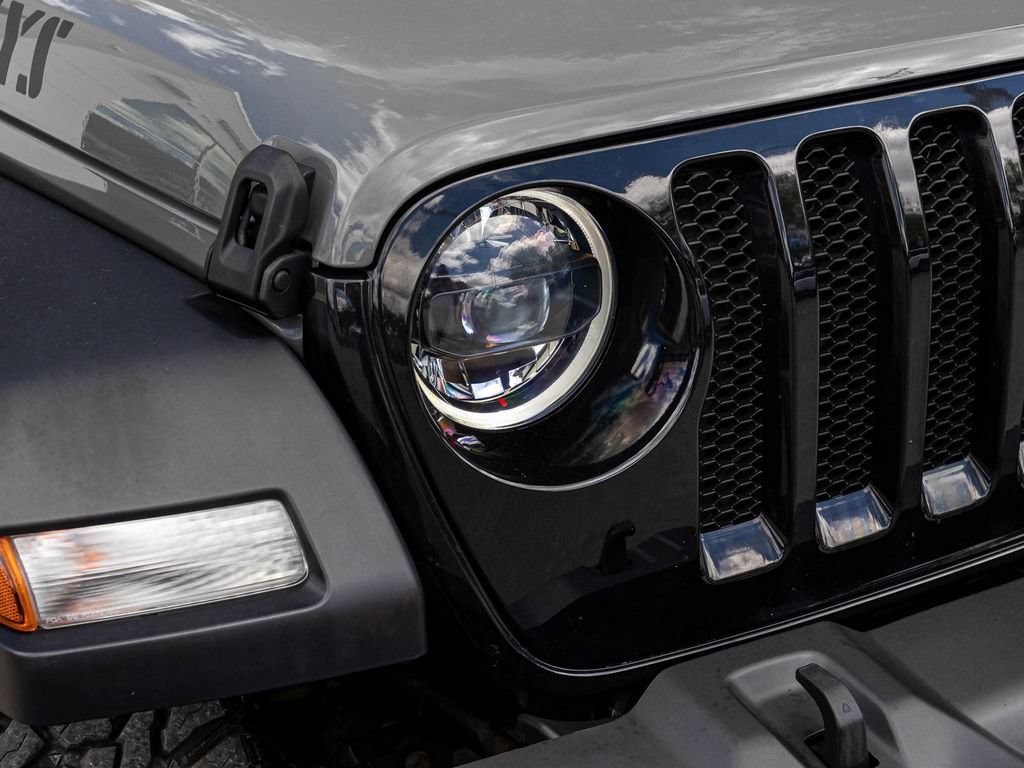 Used 2023 Jeep Wrangler Unlimited Sport AWD/4WD image 30