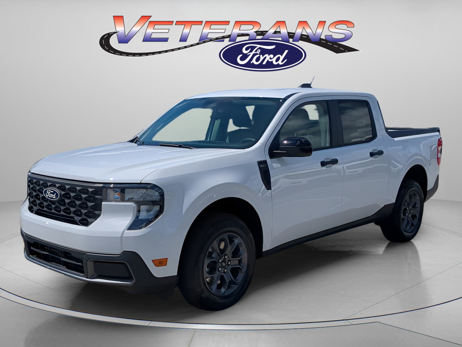 New 2025 Ford Maverick XLT w/ XLT Luxury Package