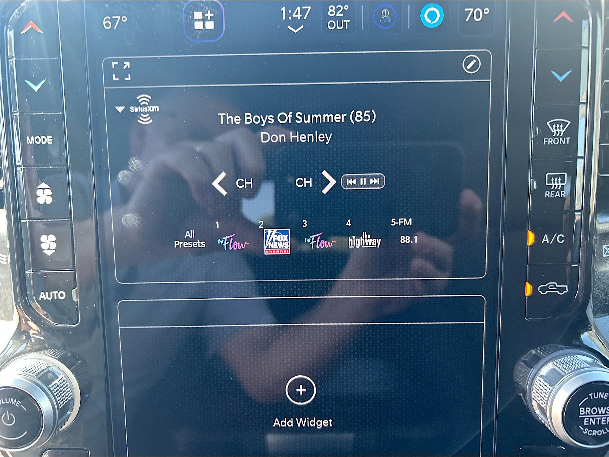 Used 2024 RAM 2500 Big Horn w/ Safety Group image 15