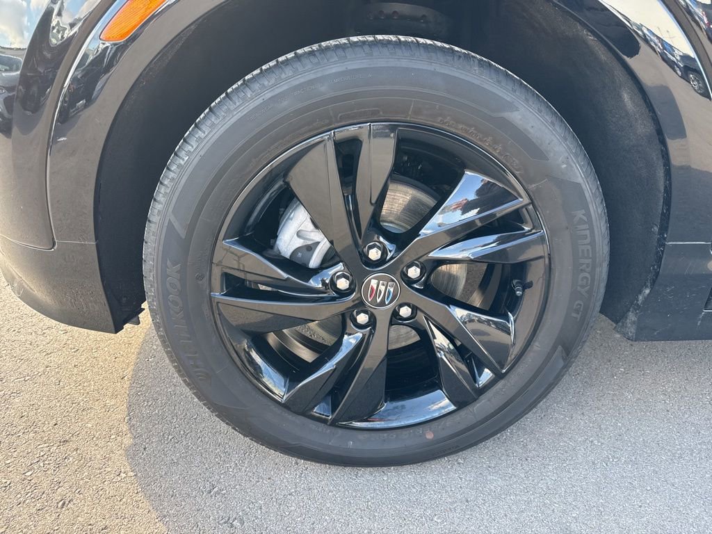 Used 2024 Buick Encore GX Sport Touring image 31