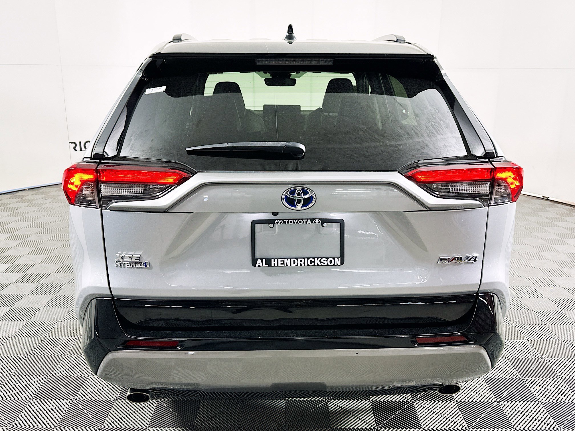 Used 2024 Toyota RAV4 XSE image 4