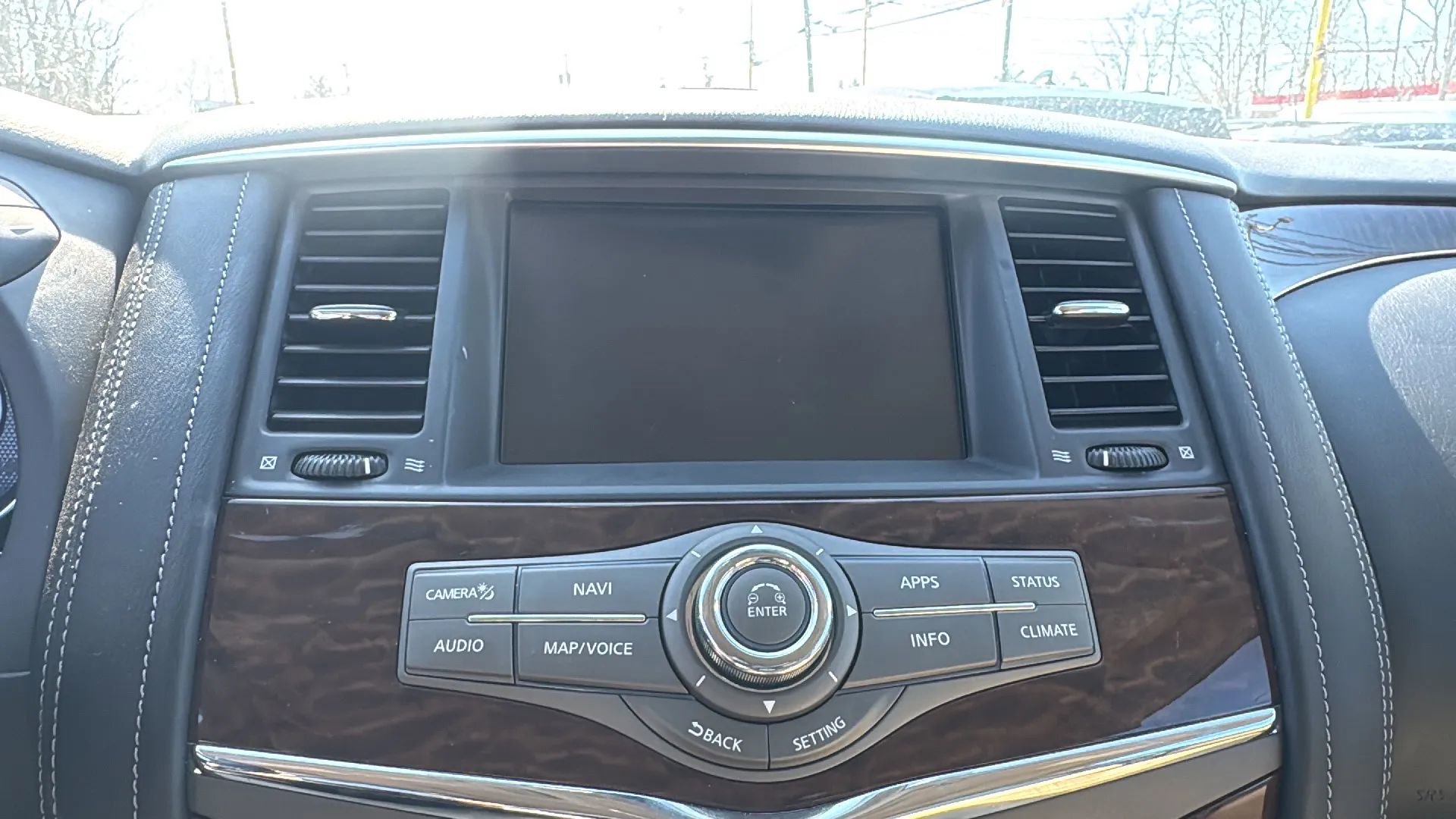 Used 2019 Nissan Armada Platinum w/ Interior Lighting Package AWD/4WD image 16