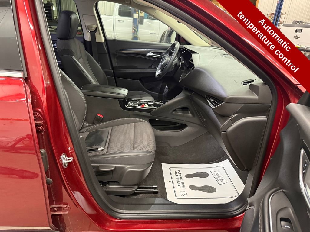 Used 2023 Buick Envision Preferred image 35