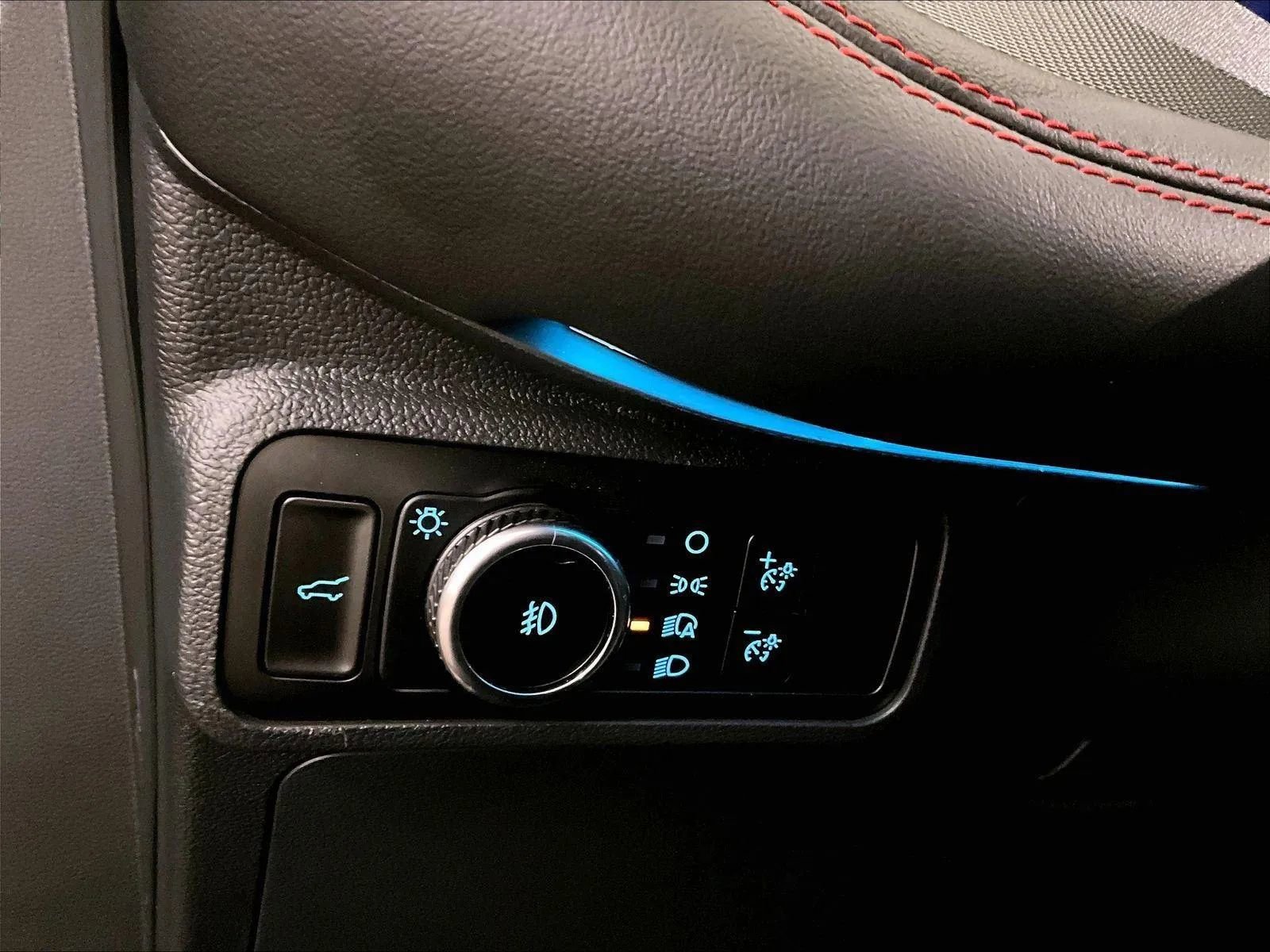 Used 2025 Ford Explorer ST AWD/4WD image 31