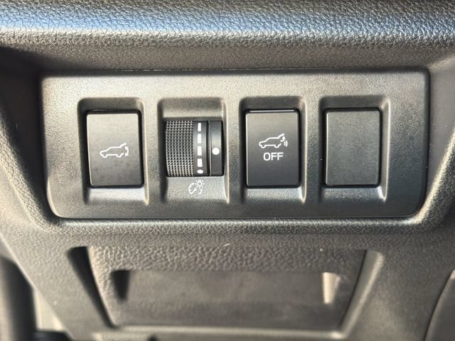Used 2025 Subaru Outback Wilderness AWD/4WD image 21