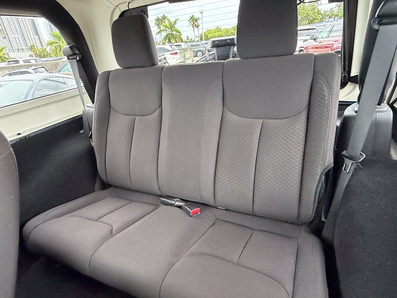 Used 2015 Jeep Wrangler Sport AWD/4WD image 17