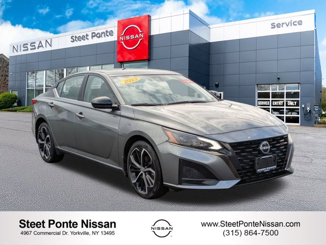 Certified 2023 Nissan Altima 2.5 SR w/ SR Premium Package image 1