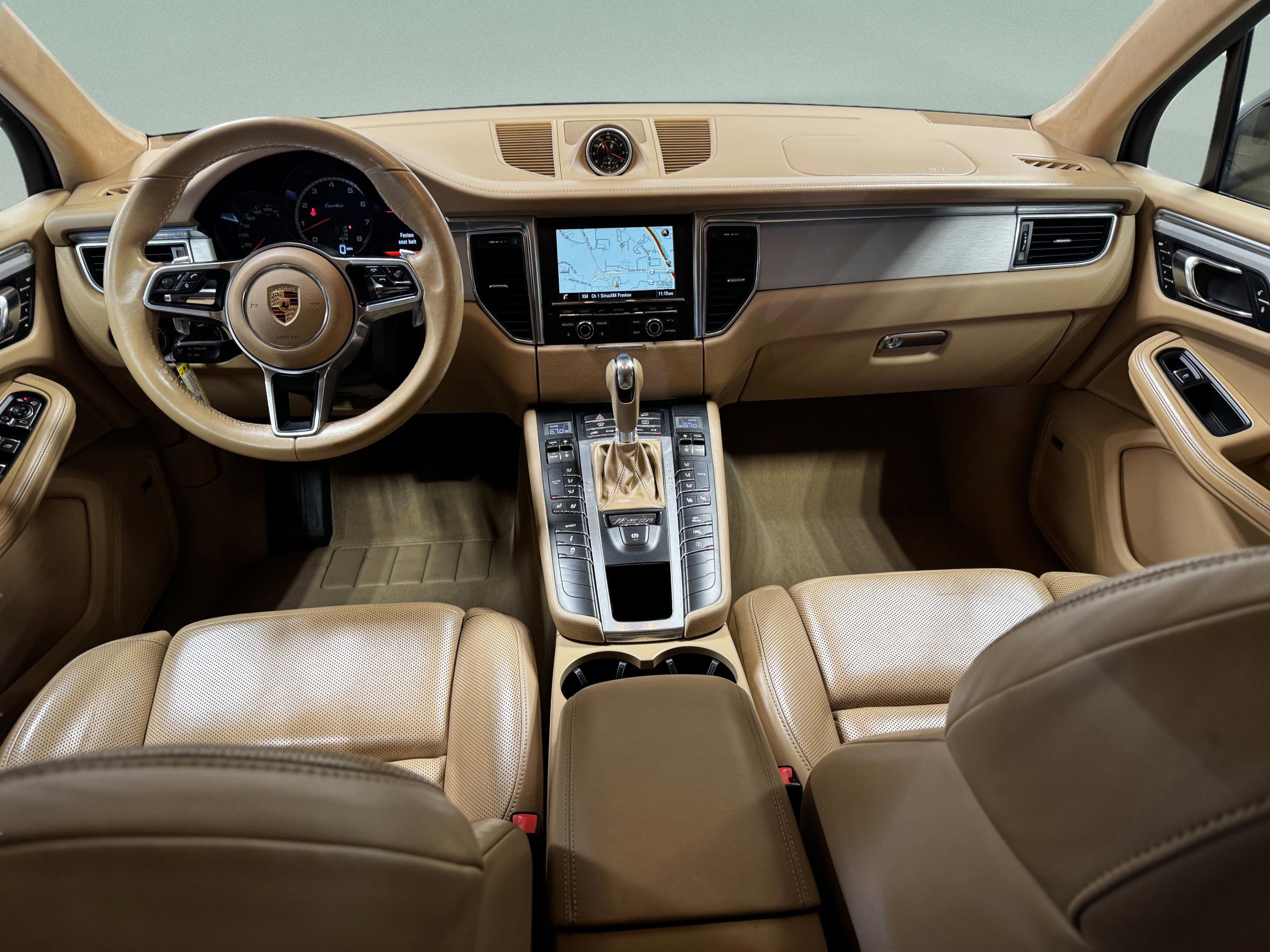 Used 2016 Porsche Macan Turbo image 25