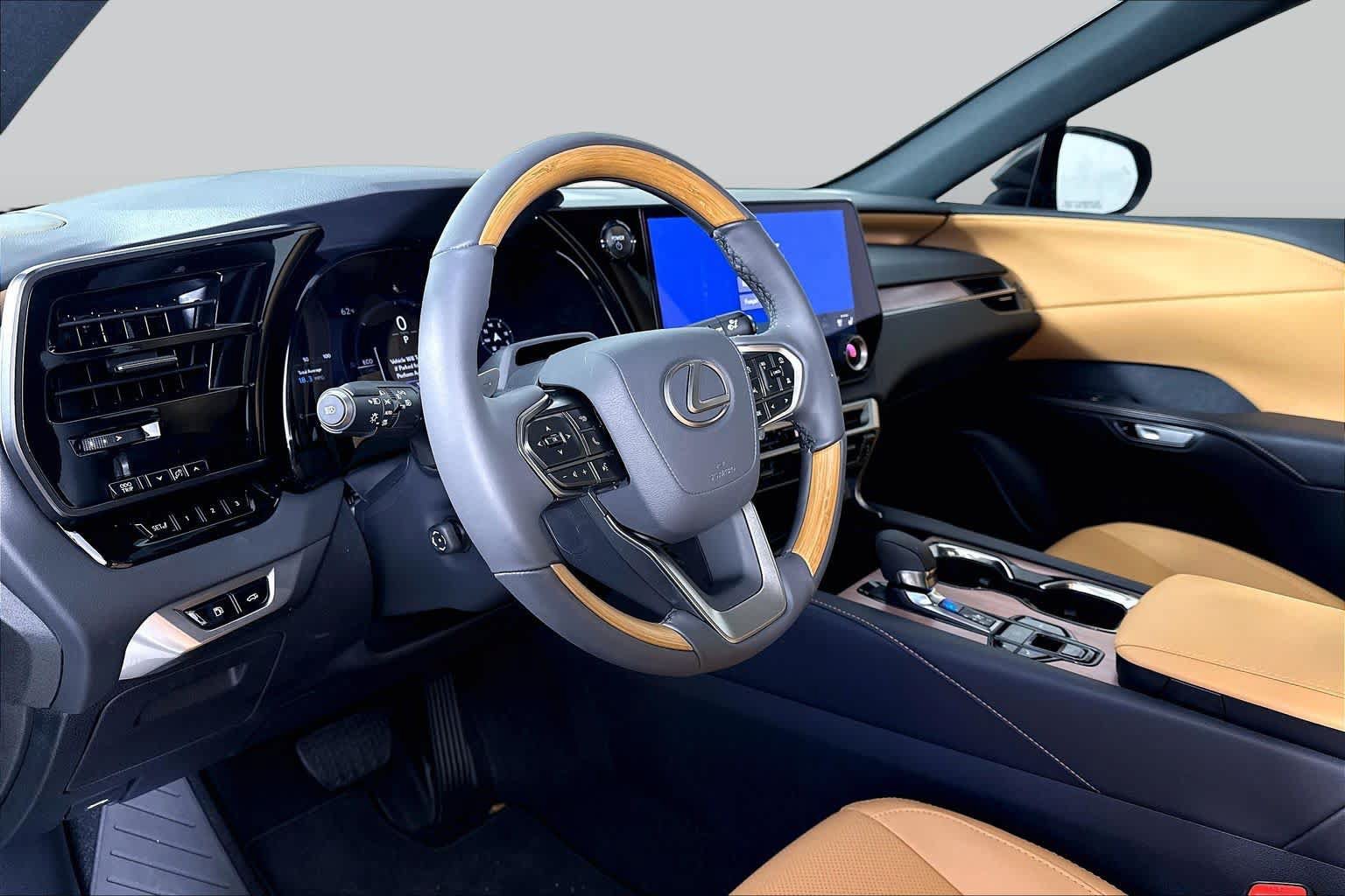 New 2026 Lexus RX 350h w/ Convenience Package AWD/4WD image 8