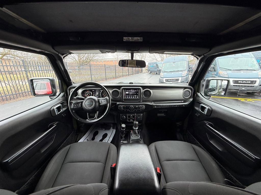 Used 2021 Jeep Wrangler Unlimited Willys image 11
