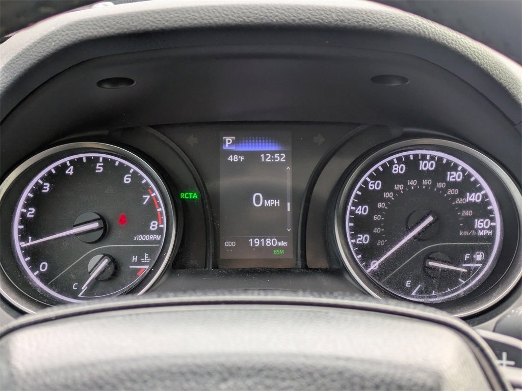 Used 2024 Toyota Camry SE image 31