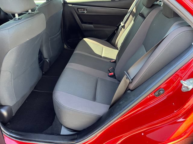 Used 2019 Toyota Corolla LE w/ Carpet Mat Package (TMS) FWD image 6