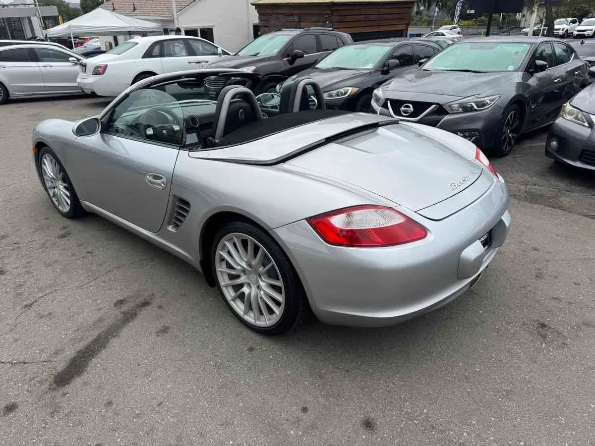 Used 2005 Porsche Boxster RWD image 4