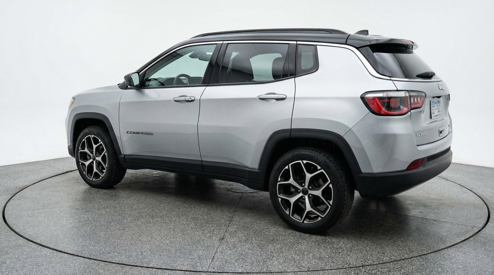 Used 2025 Jeep Compass Limited image 6