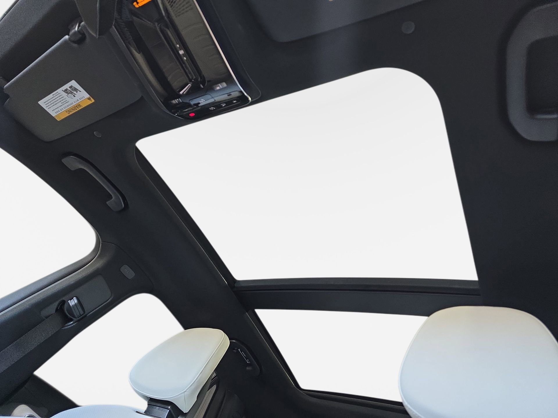 Certified 2025 Mercedes-Benz GLC 300 4MATIC image 29