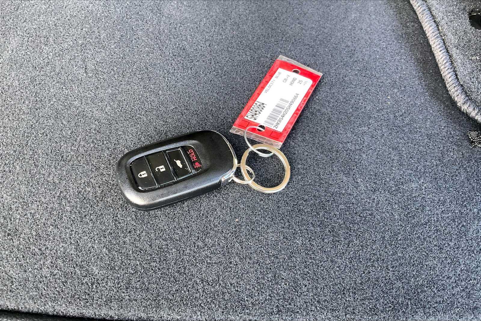 Used 2025 Honda CR-V LX image 12