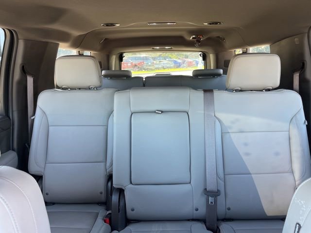 Used 2022 Chevrolet Suburban Z71 w/ Z71 Off-Road Package image 38
