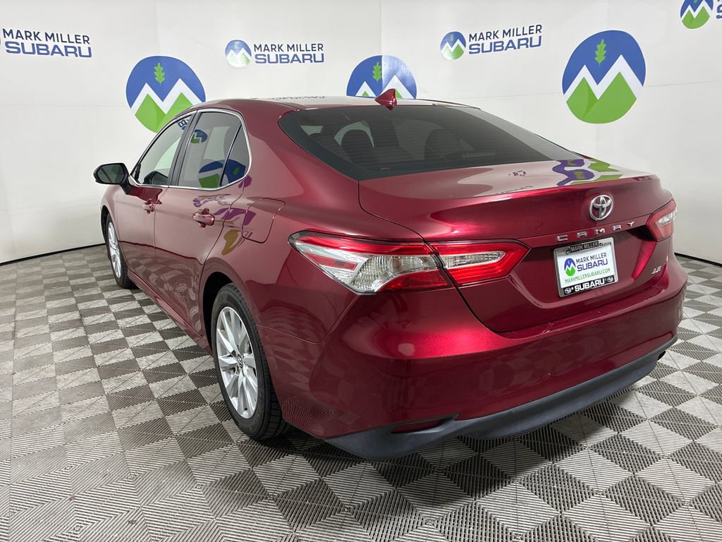 Used 2019 Toyota Camry LE image 4