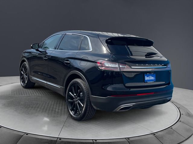 Used 2022 Lincoln Nautilus Reserve w/ Monochromatic Package image 3
