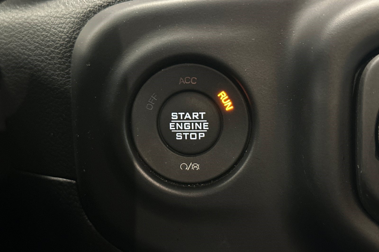 Used 2023 Jeep Wrangler Unlimited Rubicon 4xe AWD/4WD image 17