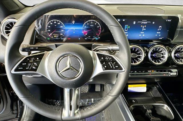 New 2026 Mercedes-Benz GLB 250 image 11