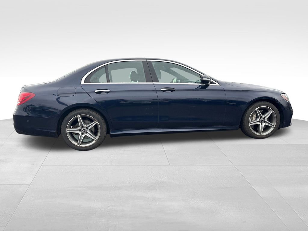 Used 2018 Mercedes-Benz E 300 E 300 image 9