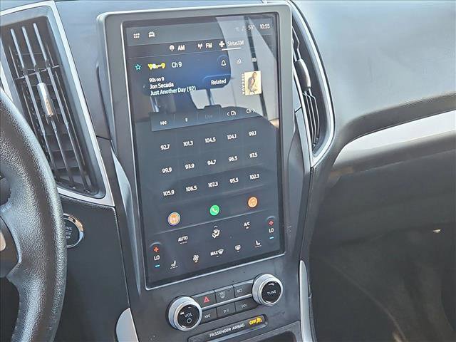 Used 2023 Ford Edge SEL image 14