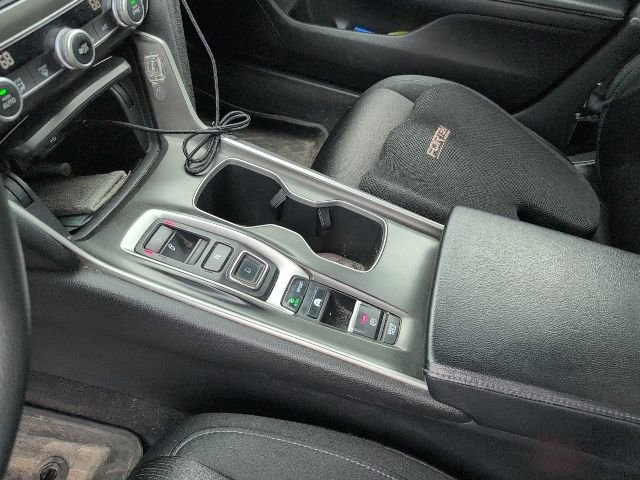 Used 2018 Honda Accord Hybrid image 12