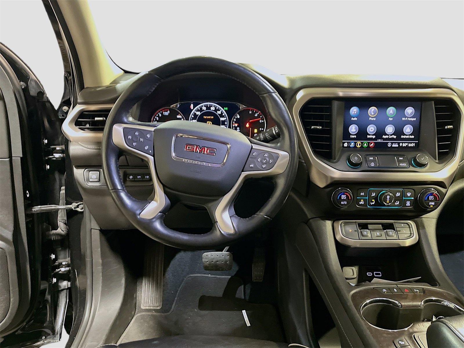 Used 2020 GMC Acadia Denali w/ Denali Ultimate Package image 24