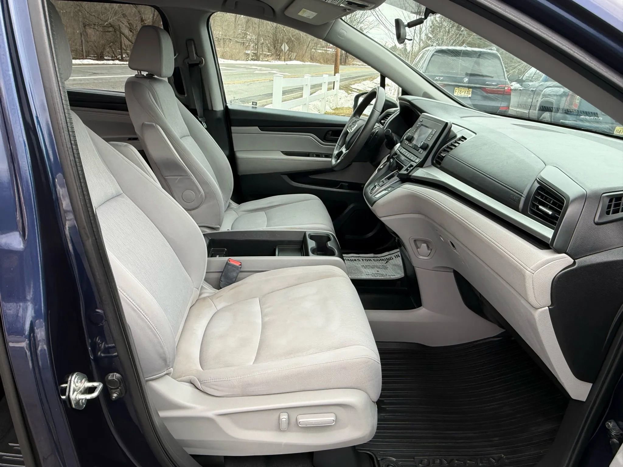 Used 2018 Honda Odyssey LX image 17