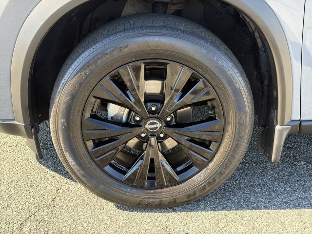 Certified 2023 Nissan Rogue SV w/ SV Premium B Package AWD/4WD image 10