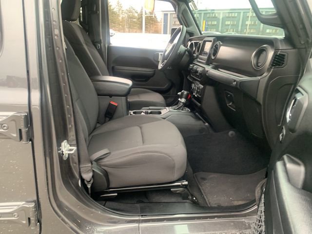 Used 2023 Jeep Gladiator Sport image 26