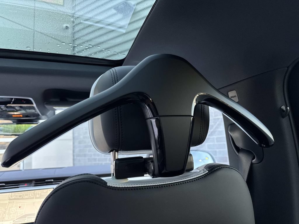 New 2026 Land Rover Range Rover Sport Dynamic SE AWD/4WD image 18