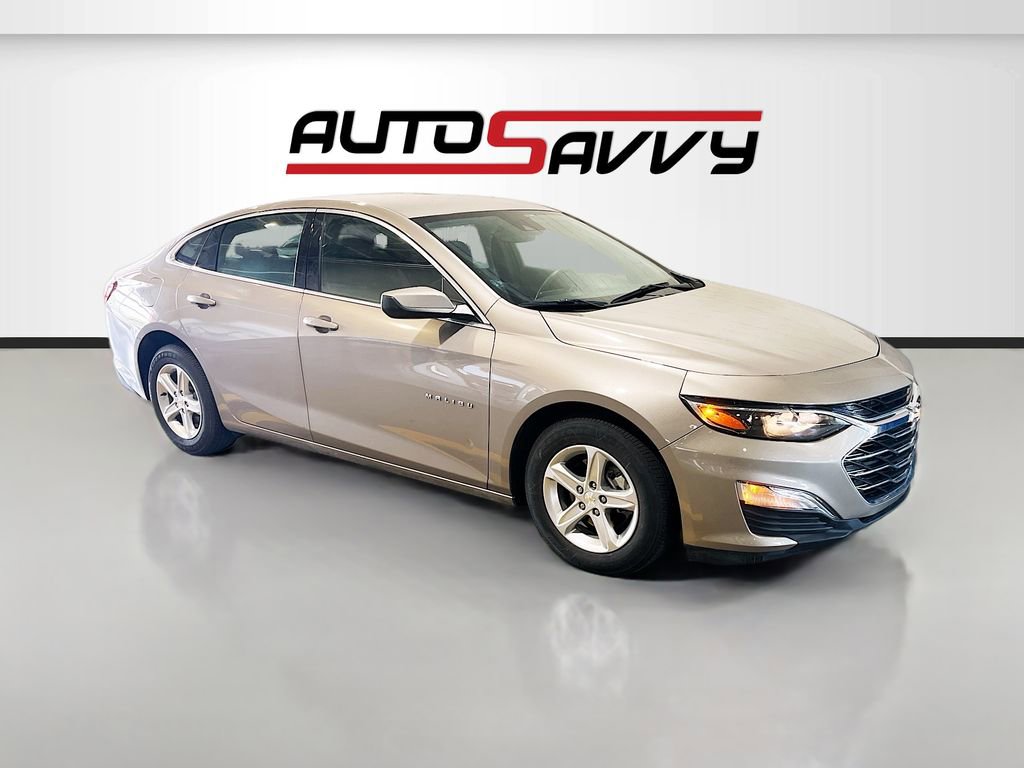 Used 2024 Chevrolet Malibu LS image 1