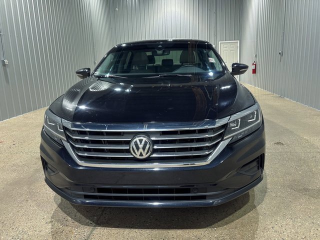 Used 2020 Volkswagen Passat 2.0T SEL image 9