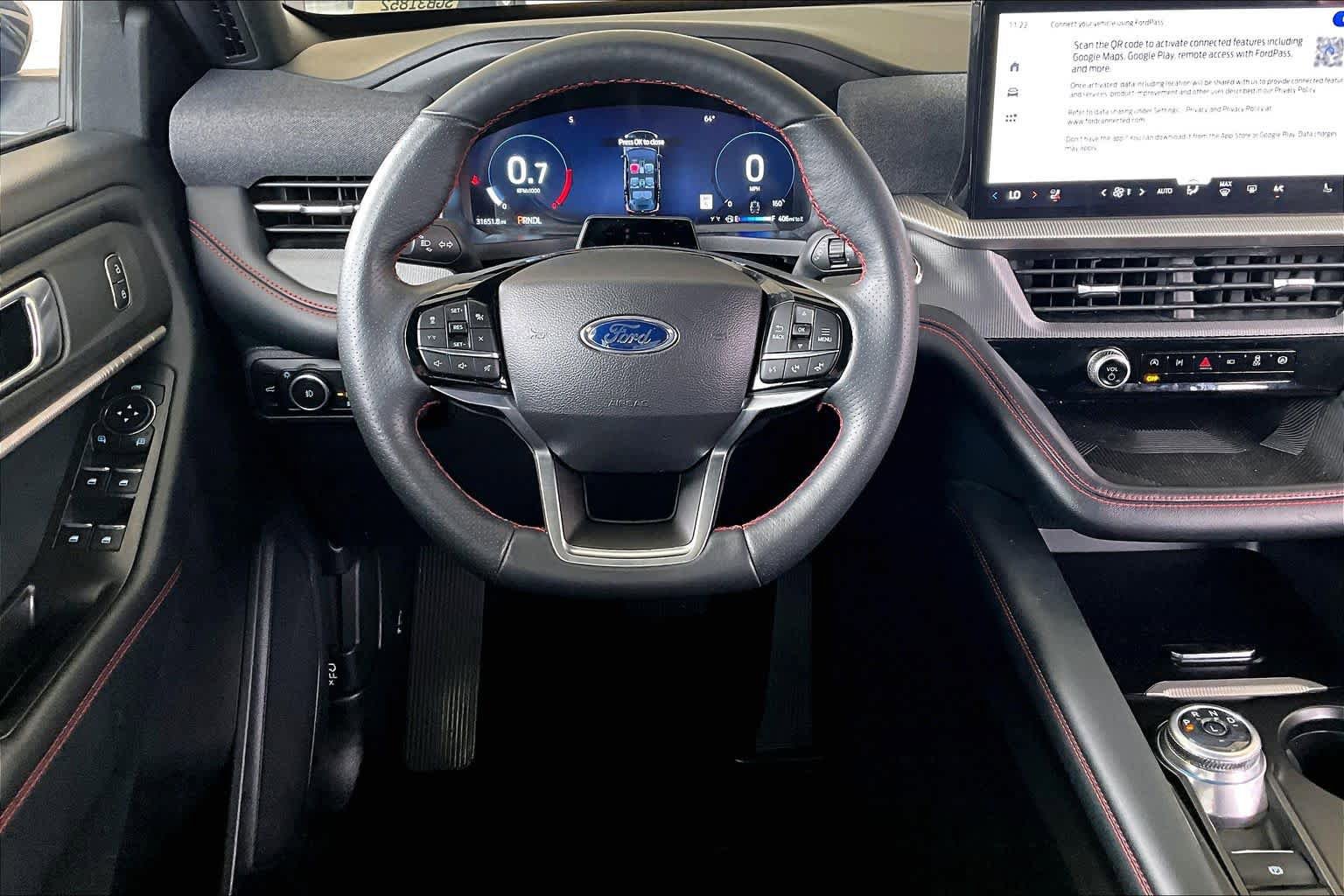 Certified 2025 Ford Explorer ST-Line AWD/4WD image 6
