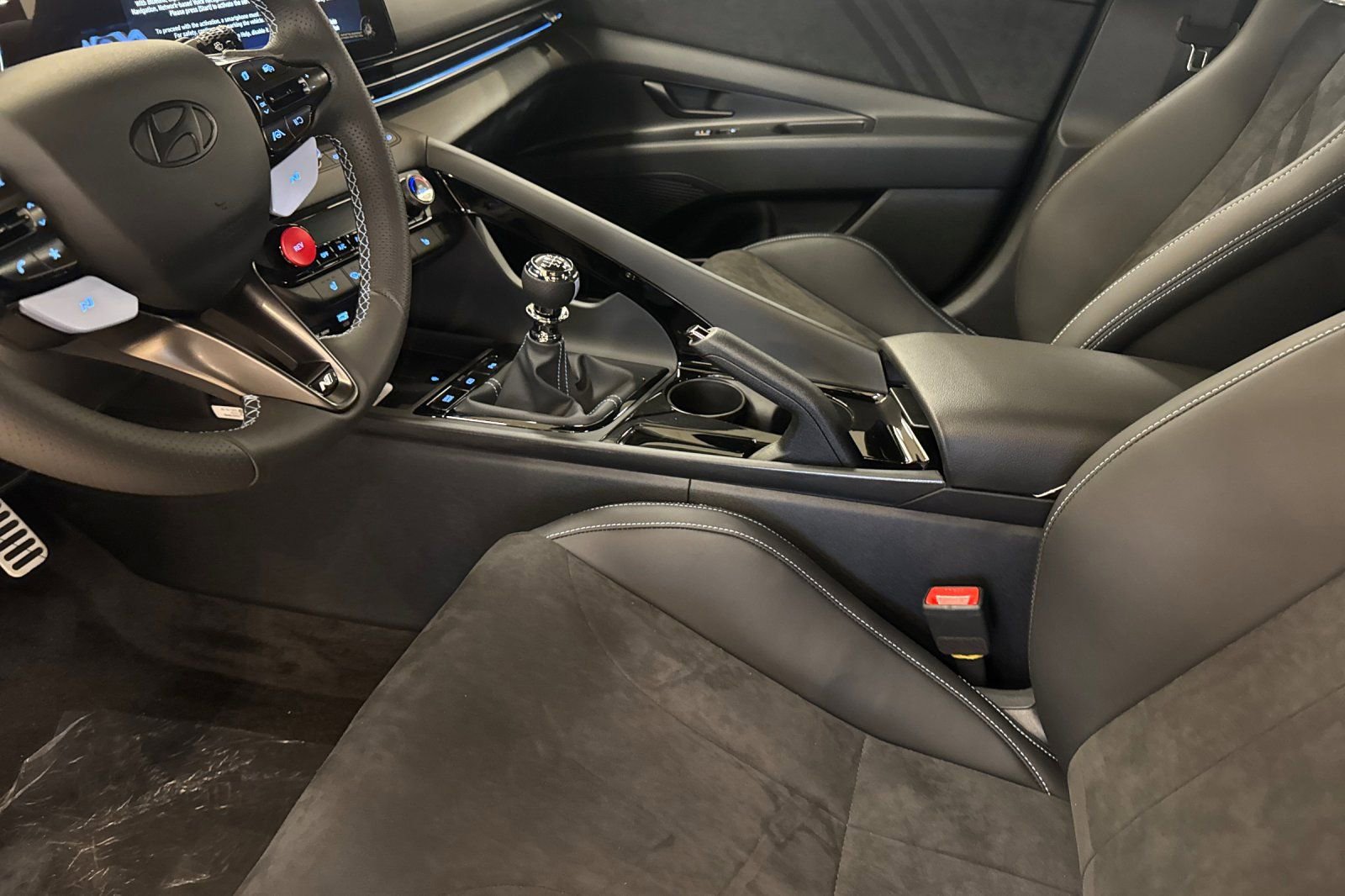 New 2026 Hyundai Elantra N FWD image 10