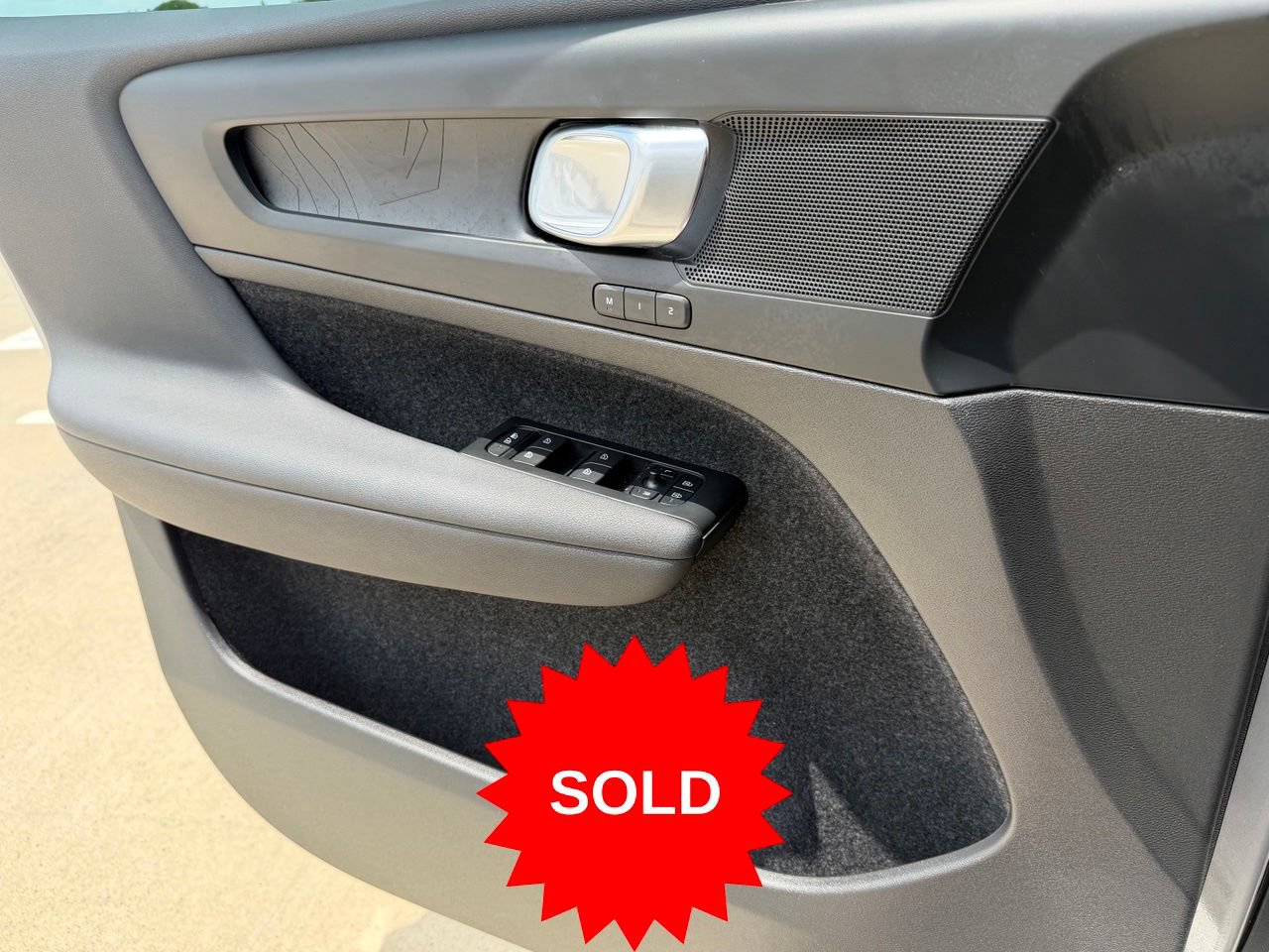 Certified 2023 Volvo C40 P8 Recharge Plus AWD/4WD image 24